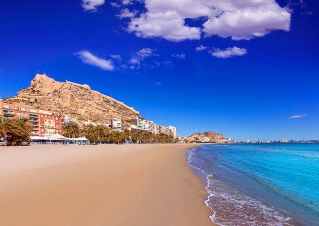 4 Bedrooms -Seneca Center Apartment Alicante Buitenkant foto