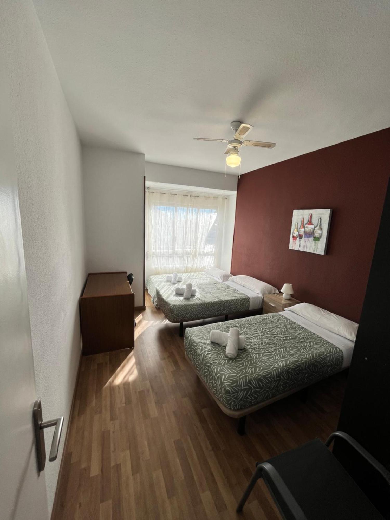 4 Bedrooms -Seneca Center Apartment Alicante Buitenkant foto
